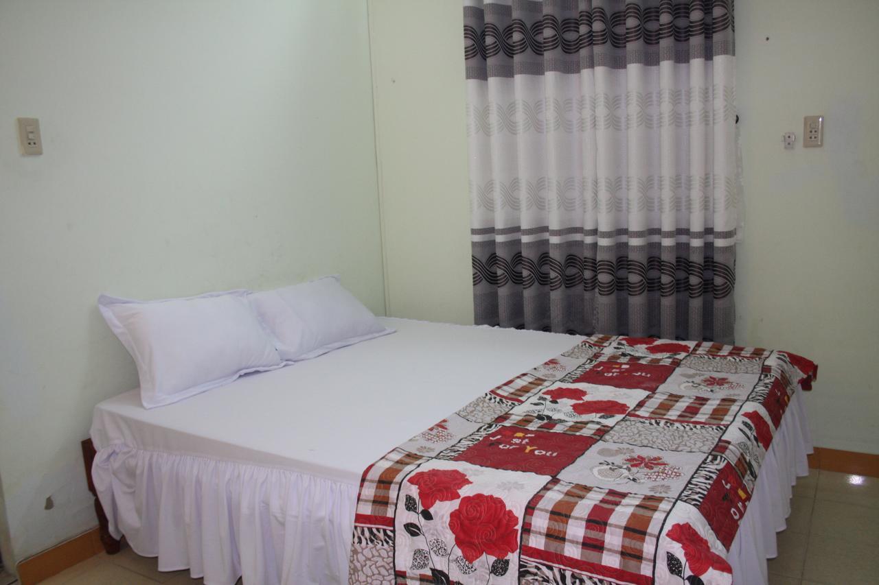 Queen Homestay Hue Exterior photo